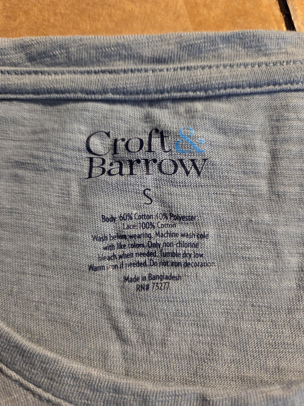 Croft & Barrow Light Blue Women's 1/2 Eyelet Sleeve Tee - Small - Picture 2 of 3
